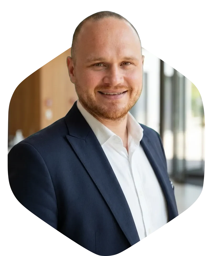 bKV-Experte Patrick Steeger berät Unternehmen zur betrieblichen Krankenversicherung