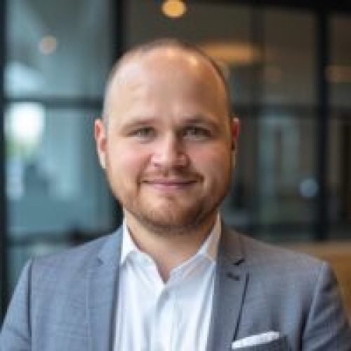 Bild zeigt Patrick Steeger, Geschäftsführer vom bKV Firmenservice